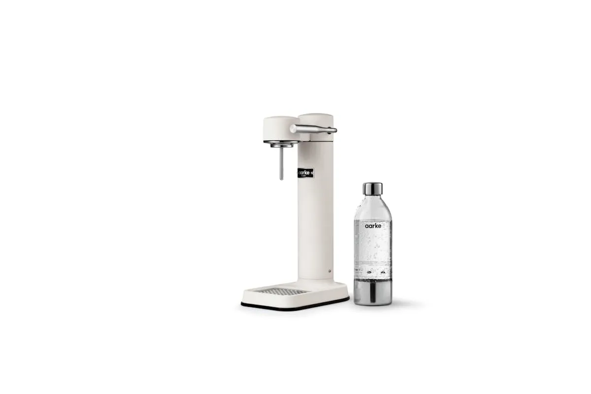 Aarke Carbonator 3 Sparkling Water Maker & CO2 Cylinder | Matte White