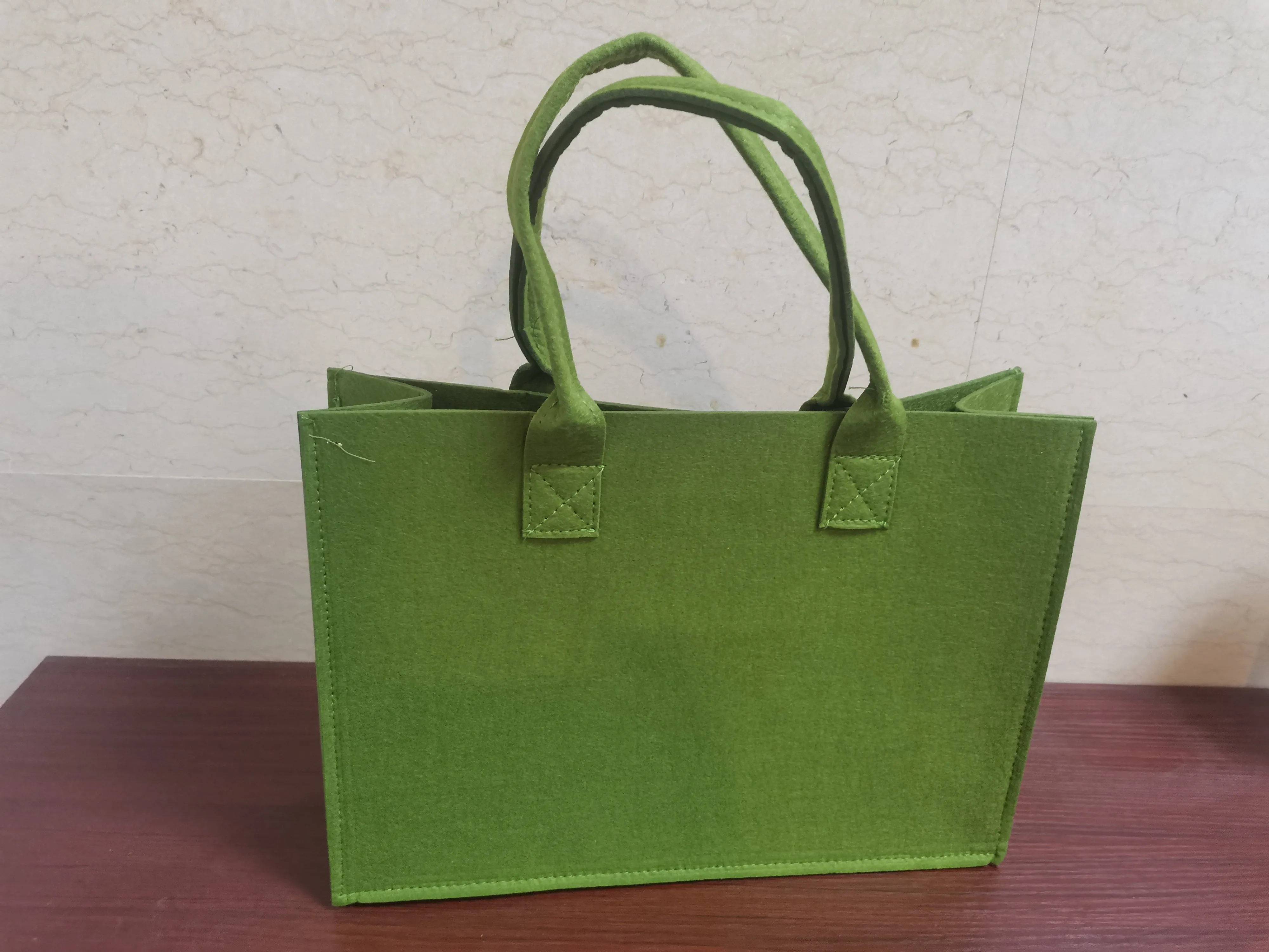 Women's bag, reusable bag, fashionable green tote bag